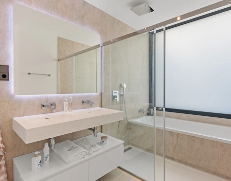 Town House for sale in Marbella - Puerto Banus