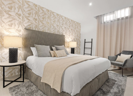 EXQUISITA CASA ADOSADA DE 5 DORMITORIOS EN LAS RESIDENCIAS BANUS BAY