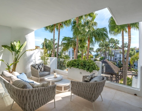 EXCEPCIONAL ÁTICO DUPLEX DE 4 DORMITORIOS EN PUENTE ROMANO