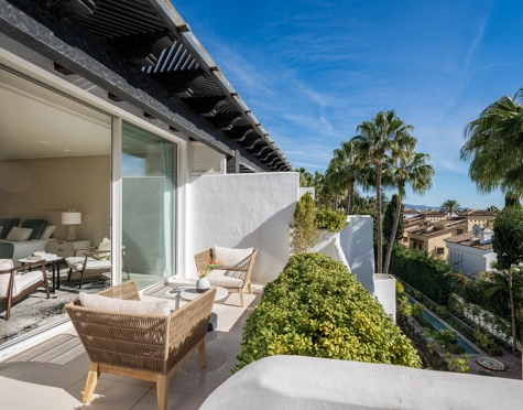 Atico Duplex en venta en Marina Puente Romano, Marbella Golden Mile