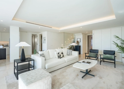 EXCEPCIONAL ÁTICO DUPLEX DE 4 DORMITORIOS EN PUENTE ROMANO
