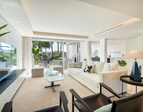 Atico Duplex en venta en Marina Puente Romano, Marbella Golden Mile