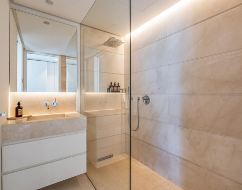 Atico Duplex en venta en Marina Puente Romano, Marbella Golden Mile