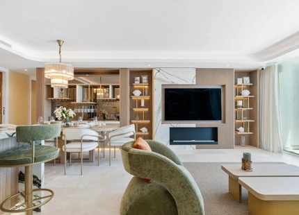 EXCEPTIONAL FRONTLINE BEACH APARTMENT IN PUENTE ROMANO WITH BREATHTAKING SEA VIEWS