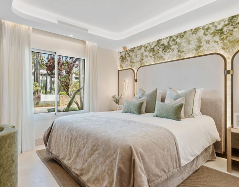 Apartamento Planta Baja en venta en Puente Romano, Marbella Golden Mile