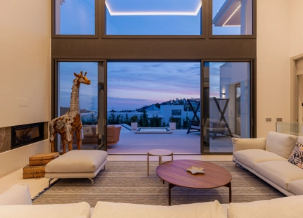 EXQUISITE 6-BEDROOM VILLA WITH BREATHTAKING VIEWS IN LOMAS DE LA QUINTA