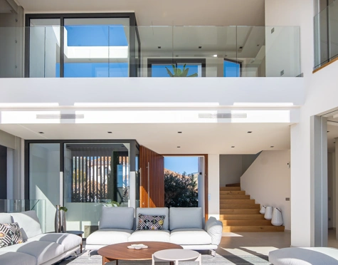 Villa en venta en Lomas de La Quinta, Benahavis