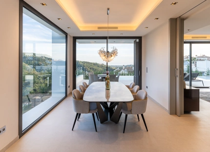 EXQUISITE 6-BEDROOM VILLA WITH BREATHTAKING VIEWS IN LOMAS DE LA QUINTA