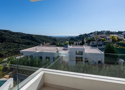 EXQUISITE 6-BEDROOM VILLA WITH BREATHTAKING VIEWS IN LOMAS DE LA QUINTA