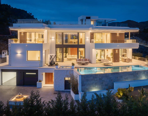 Villa en venta en Lomas de La Quinta, Benahavis
