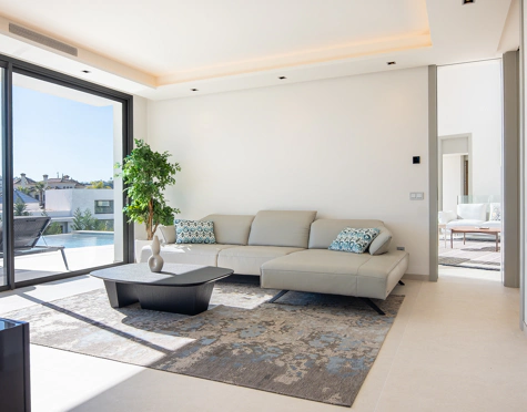 Villa en venta en Lomas de La Quinta, Benahavis