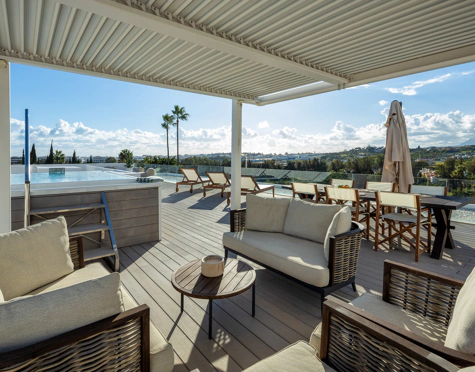 Villa en venta en Nueva Andalucia, Marbella