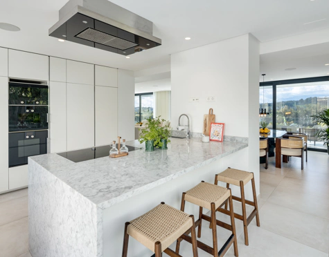 Villa en venta en Nueva Andalucia, Marbella
