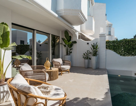 Town House for sale in Altos de Puente Romano, Marbella Golden Mile