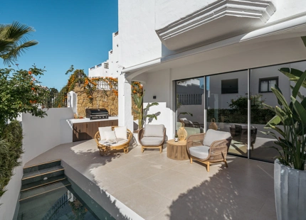 STUNNING 4-BEDROOMS TOWNHOUSE WITH EXCLUSIVE AMENITIES IN ALTOS DE PUENTE ROMANO
