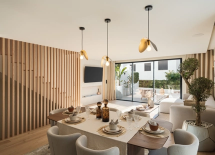 STUNNING 4-BEDROOMS TOWNHOUSE WITH EXCLUSIVE AMENITIES IN ALTOS DE PUENTE ROMANO