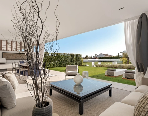 Semi Detached Villa for sale in Marbella Golden Mile