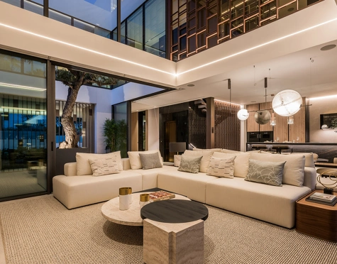 Semi Detached Villa for sale in Marbella Golden Mile