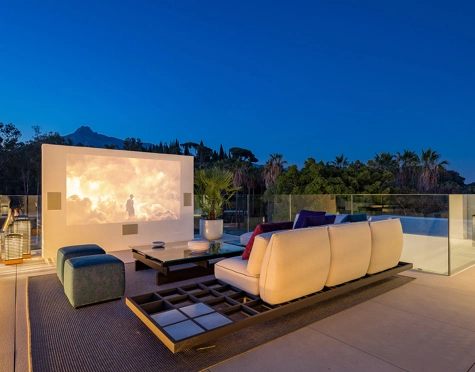 Semi Detached Villa for sale in Marbella Golden Mile