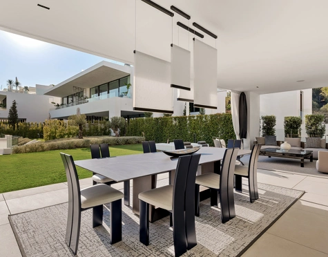Semi Detached Villa for sale in Marbella Golden Mile