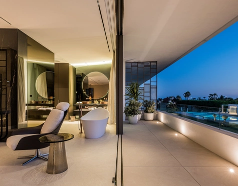 Semi Detached Villa for sale in Marbella Golden Mile