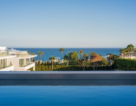 Semi Detached Villa for sale in Marbella Golden Mile