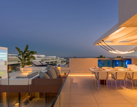 Semi Detached Villa for sale in Marbella Golden Mile