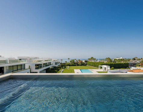 Semi Detached Villa for sale in Marbella Golden Mile