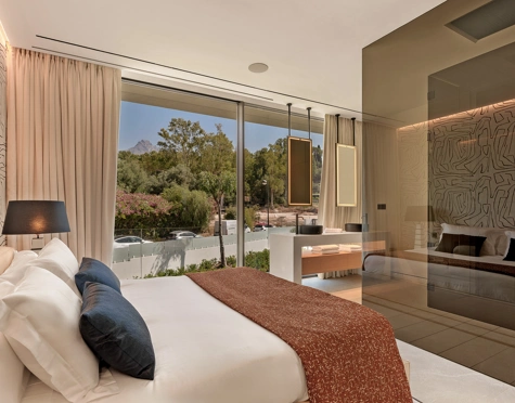 Semi Detached Villa for sale in Marbella Golden Mile