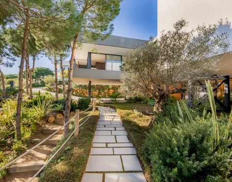 Villa for sale in Sotogrande Alto