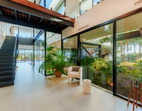 Villa for sale in Sotogrande Alto