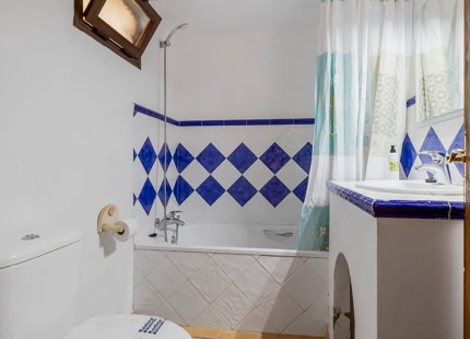 ELEGANT 9-BEDROOM VILLA IN CORTES DE LA FRONTERA WITH INCREDIBLE POTENTIAL