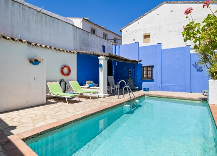 ELEGANT 9-BEDROOM VILLA IN CORTES DE LA FRONTERA WITH INCREDIBLE POTENTIAL