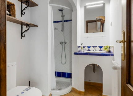 ELEGANT 9-BEDROOM VILLA IN CORTES DE LA FRONTERA WITH INCREDIBLE POTENTIAL