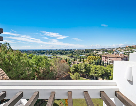Duplex Penthouse for sale in Los Flamingos Golf, Benahavis