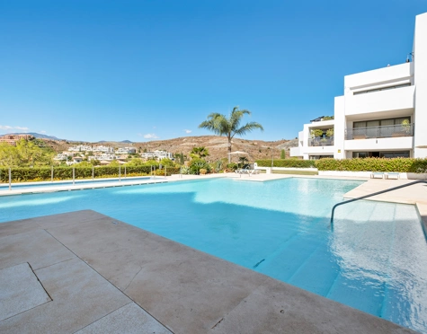 Duplex Penthouse for sale in Los Flamingos Golf, Benahavis