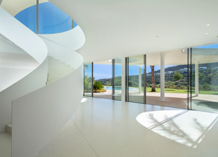 VILLA DE LUJO EN LADO DE GOLF CON VISTAS IMPRESIONANTES