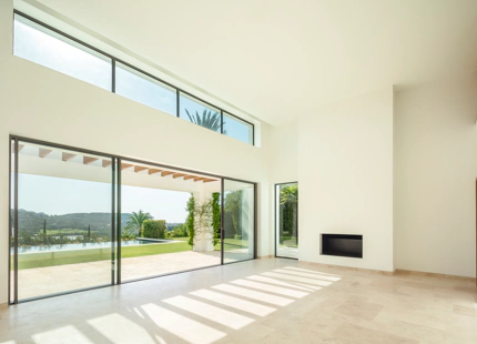VILLA IMPRESIONANTE: UN REFUGIO PERFECTO DE LUJO Y TRANQUILIDAD