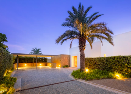 VILLA IMPRESIONANTE: UN REFUGIO PERFECTO DE LUJO Y TRANQUILIDAD