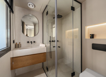 3-BEDROOM LUXURY DUPLEX PENTHOUSE WITH PRIVATE POOL