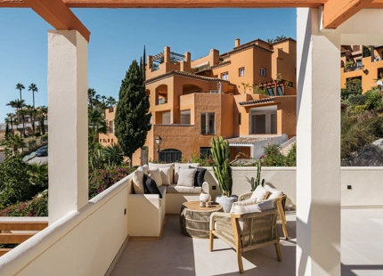 3-BEDROOM LUXURY DUPLEX PENTHOUSE WITH PRIVATE POOL