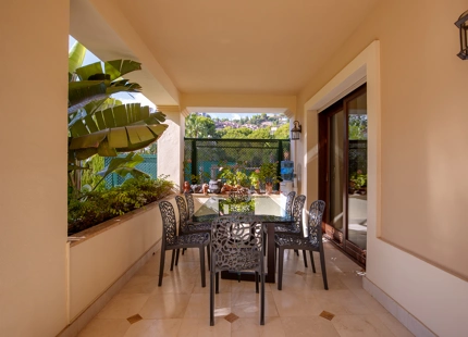 ENCANTADORA VILLA DE 6 DORMITORIOS EN LOS ARQUEROS EN VENTA