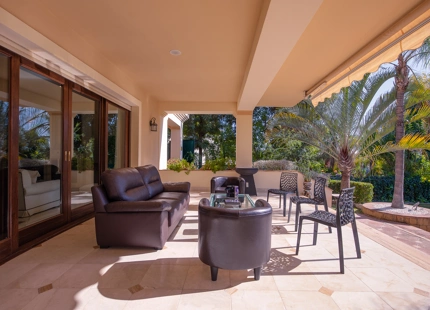 ENCANTADORA VILLA DE 6 DORMITORIOS EN LOS ARQUEROS EN VENTA