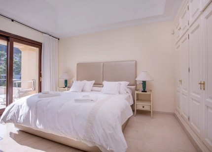 ENCANTADORA VILLA DE 6 DORMITORIOS EN LOS ARQUEROS EN VENTA