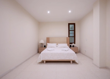 ENCANTADORA VILLA DE 6 DORMITORIOS EN LOS ARQUEROS EN VENTA