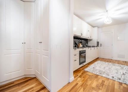 ENCANTADOR Y AMPLIO APARTAMENTO EN PLANTA BAJA JUNTO A LA PLAYA DE PUERTO BANテ售