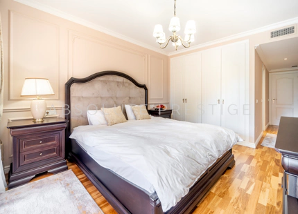 ENCANTADOR Y AMPLIO APARTAMENTO EN PLANTA BAJA JUNTO A LA PLAYA DE PUERTO BANテ售