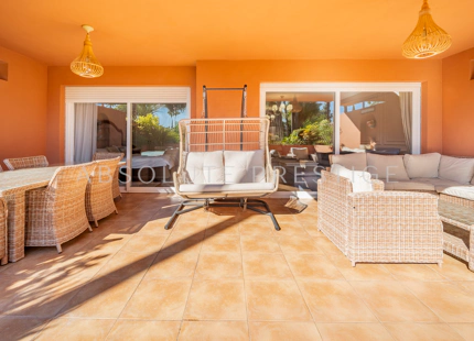 ENCANTADOR Y AMPLIO APARTAMENTO EN PLANTA BAJA JUNTO A LA PLAYA DE PUERTO BANテ售