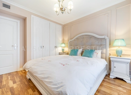 ENCANTADOR Y AMPLIO APARTAMENTO EN PLANTA BAJA JUNTO A LA PLAYA DE PUERTO BANテ售