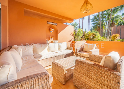 ENCANTADOR Y AMPLIO APARTAMENTO EN PLANTA BAJA JUNTO A LA PLAYA DE PUERTO BANテ售